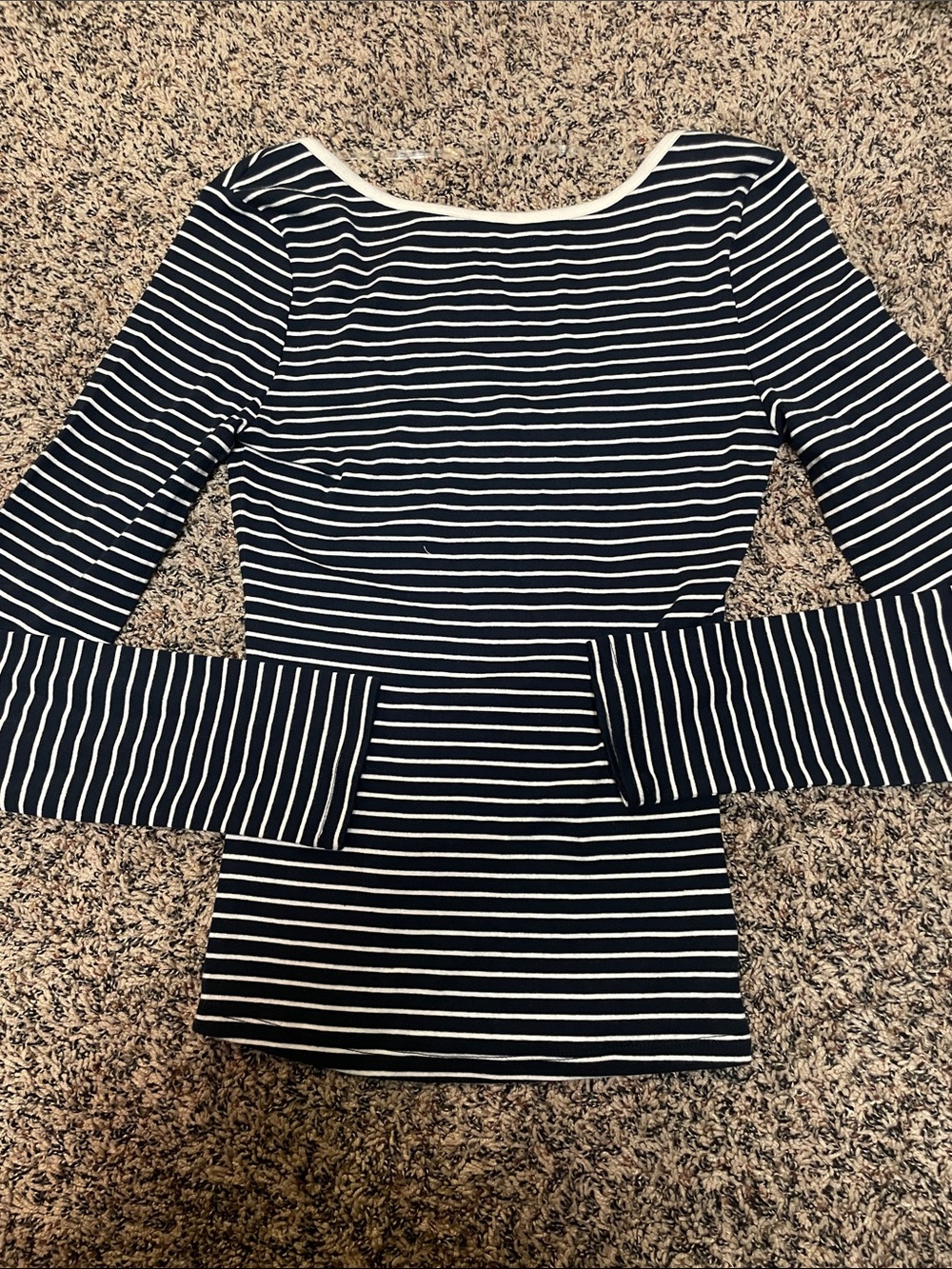 Universal Thread Navy and White Striped Scoop Back Tee Size Small NWT